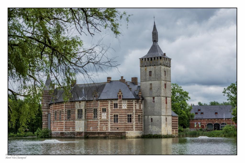 B&B Silentium Tielt 외부 사진